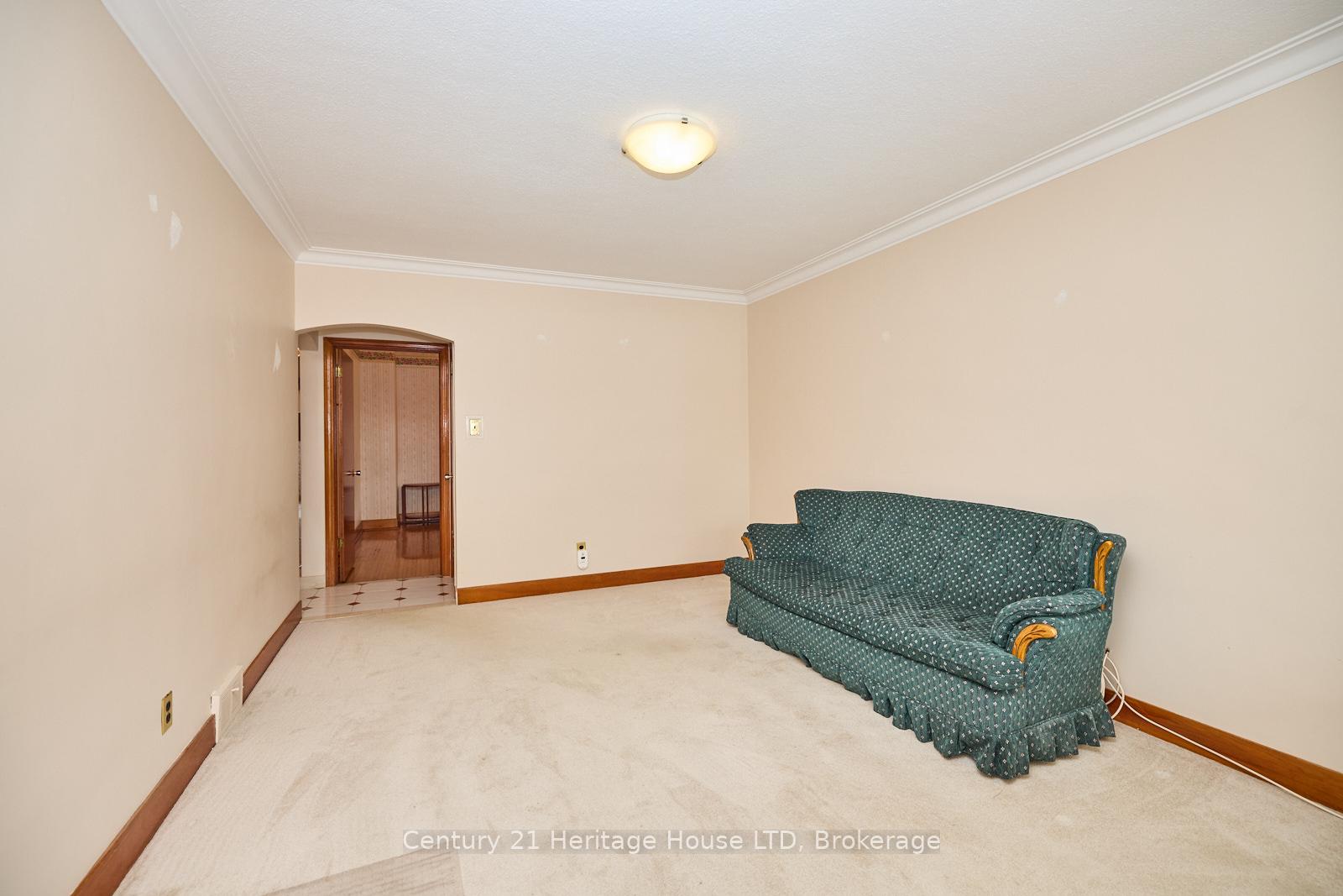 Photo 10 of 80.5 Pine Street S, Thorold, Thorold Downtown — HOMEH