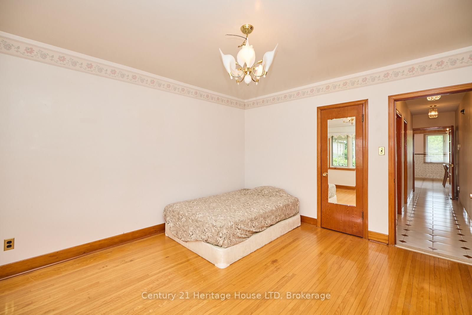 Photo 15 of 80.5 Pine Street S, Thorold, Thorold Downtown — HOMEH