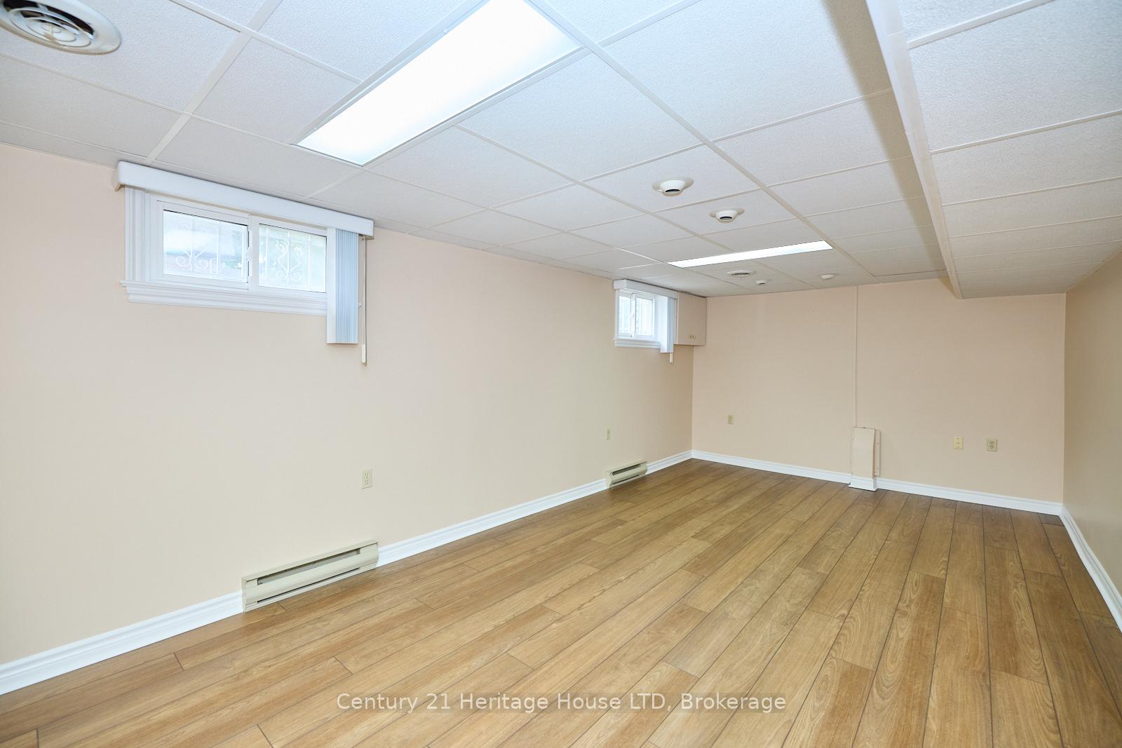 Photo 21 of 80.5 Pine Street S, Thorold, Thorold Downtown — HOMEH