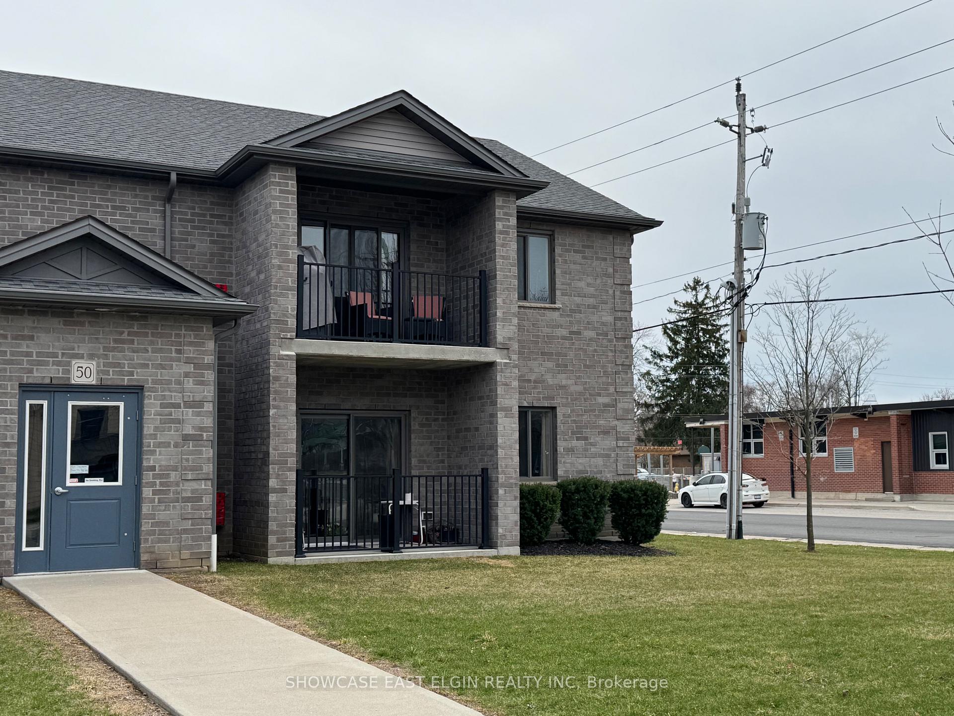 Front of Unit 4, 50 South Street E
