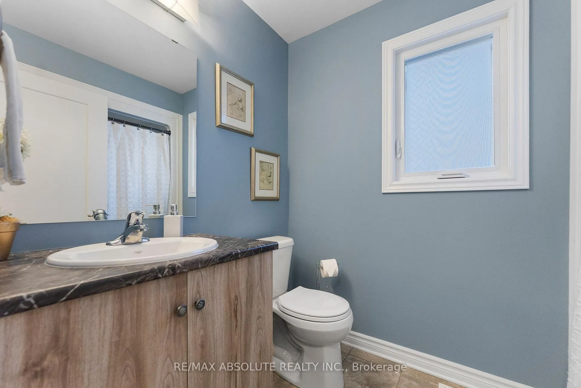 Photo 19 of 2 Morgan Clouthier Way, Arnprior — HOMEH