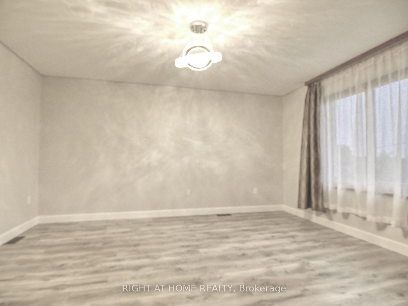 Photo 12 of 77 Welland Street S, Thorold, Thorold Downtown — HOMEH
