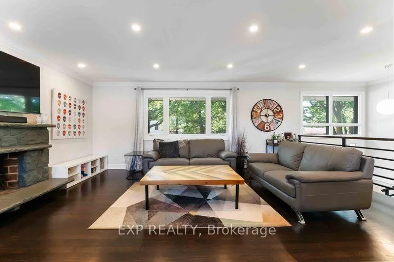 Photo 12 of 669 Farmington Avenue, Ottawa, Riverside Park South — HOMEH
