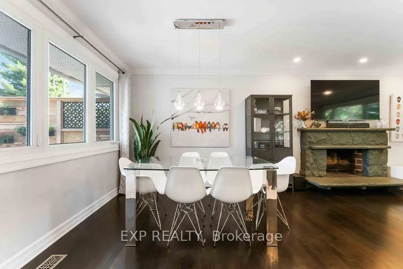 Photo 14 of 669 Farmington Avenue, Ottawa, Riverside Park South — HOMEH