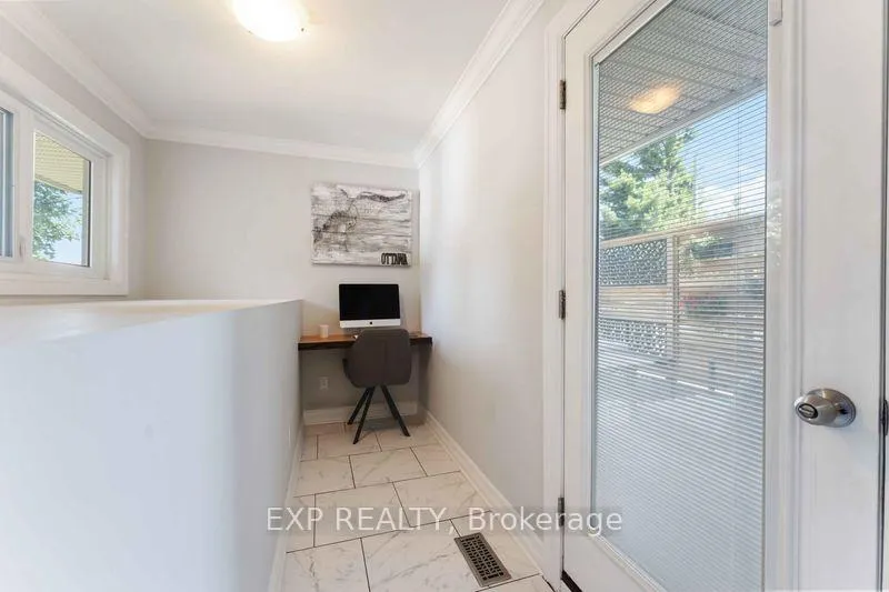 Photo 16 of 669 Farmington Avenue, Ottawa, Riverside Park South — HOMEH