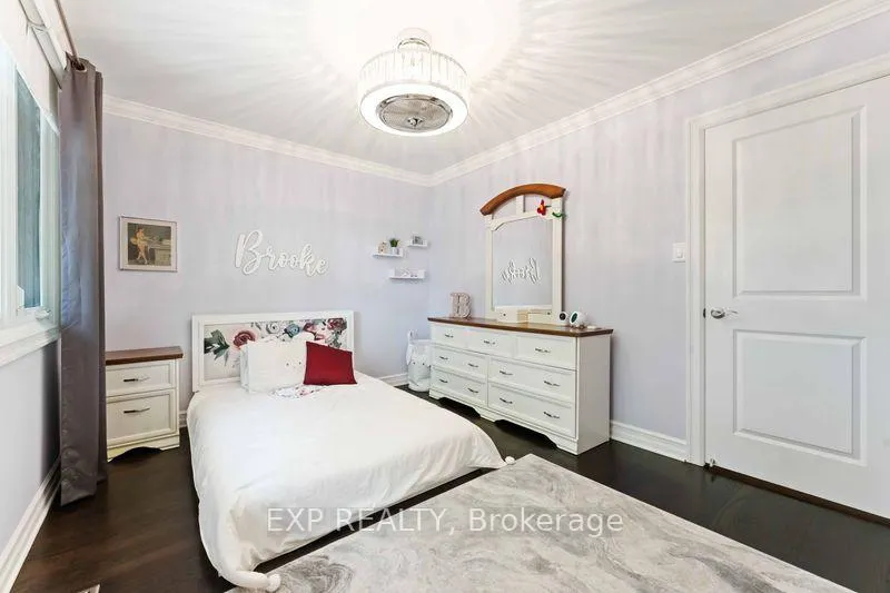 Photo 22 of 669 Farmington Avenue, Ottawa, Riverside Park South — HOMEH