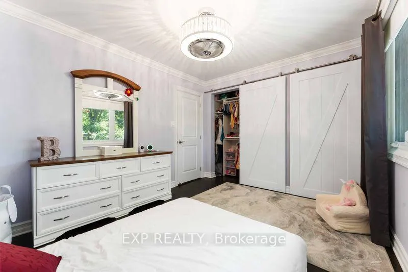 Photo 23 of 669 Farmington Avenue, Ottawa, Riverside Park South — HOMEH
