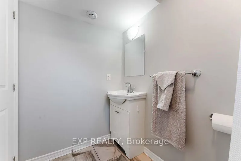 Photo 30 of 669 Farmington Avenue, Ottawa, Riverside Park South — HOMEH