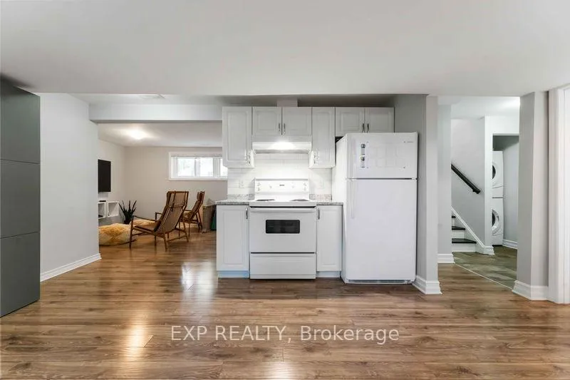 Photo 33 of 669 Farmington Avenue, Ottawa, Riverside Park South — HOMEH