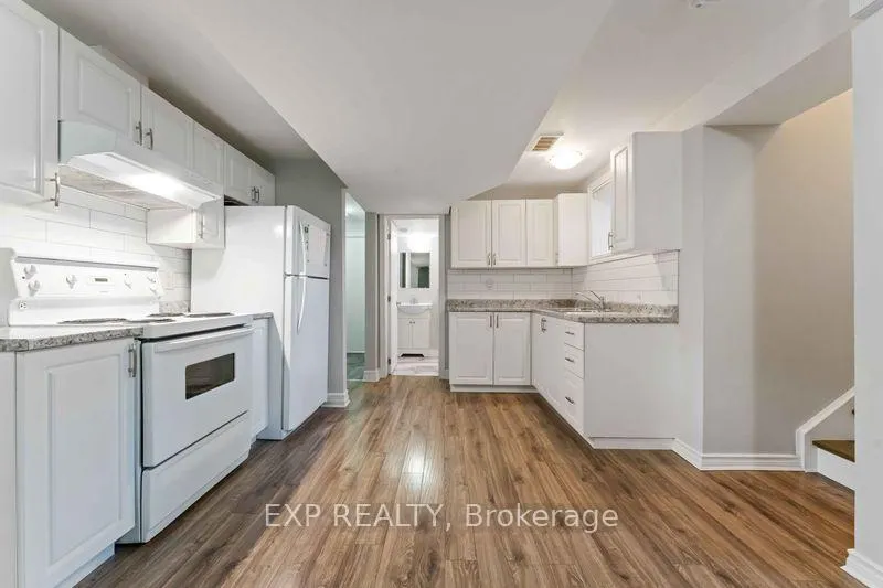 Photo 35 of 669 Farmington Avenue, Ottawa, Riverside Park South — HOMEH