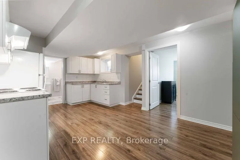 Photo 36 of 669 Farmington Avenue, Ottawa, Riverside Park South — HOMEH
