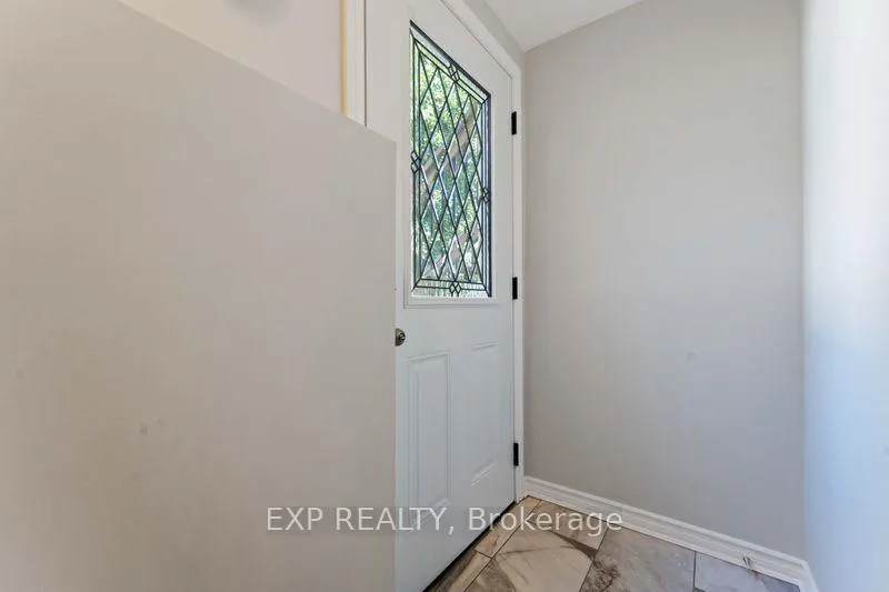 Photo 43 of 669 Farmington Avenue, Ottawa, Riverside Park South — HOMEH