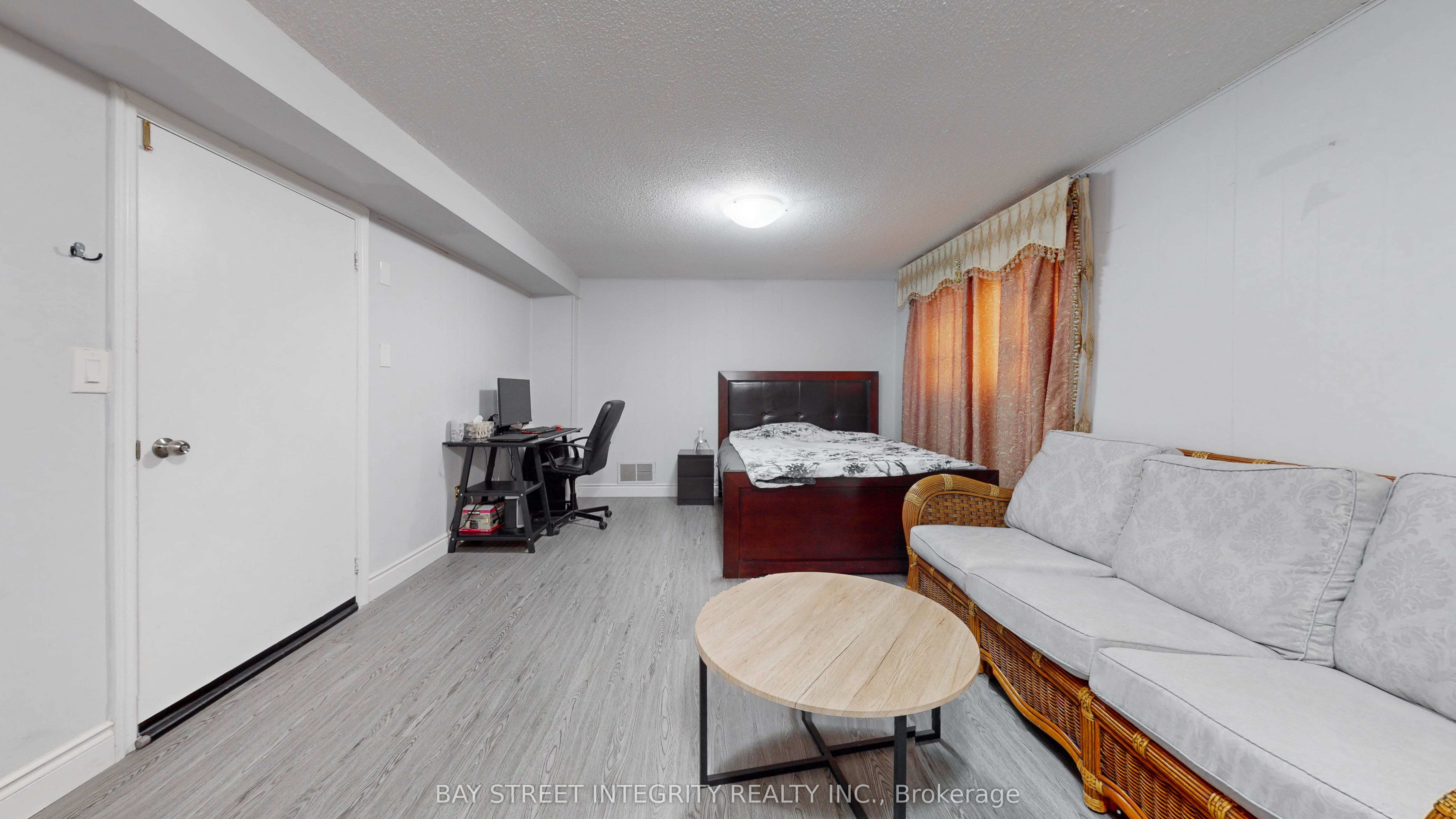 Photo 60 of 32 Markhaven Road, Markham, Unionville — HOMEH