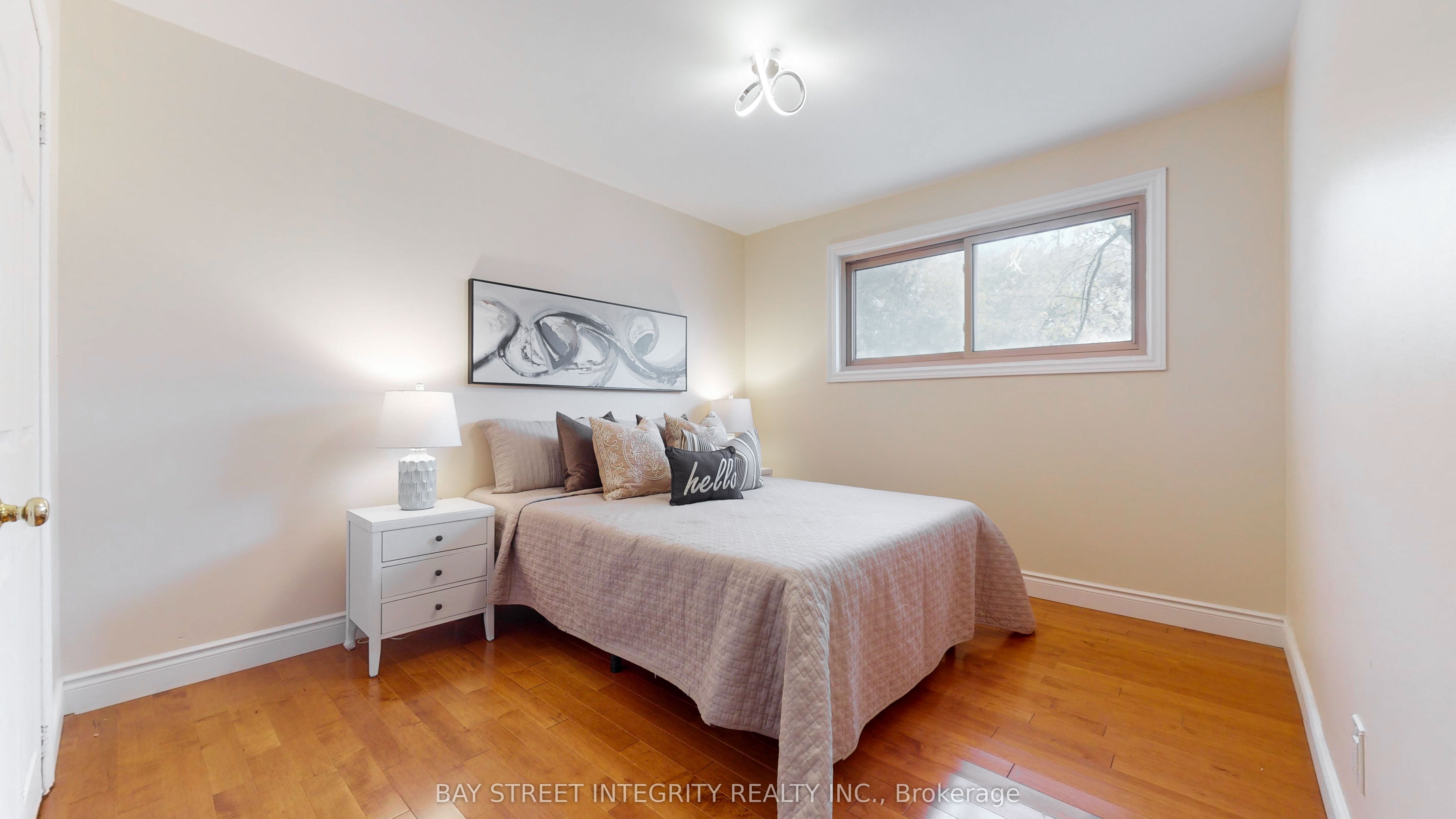 Photo 55 of 32 Markhaven Road, Markham, Unionville — HOMEH