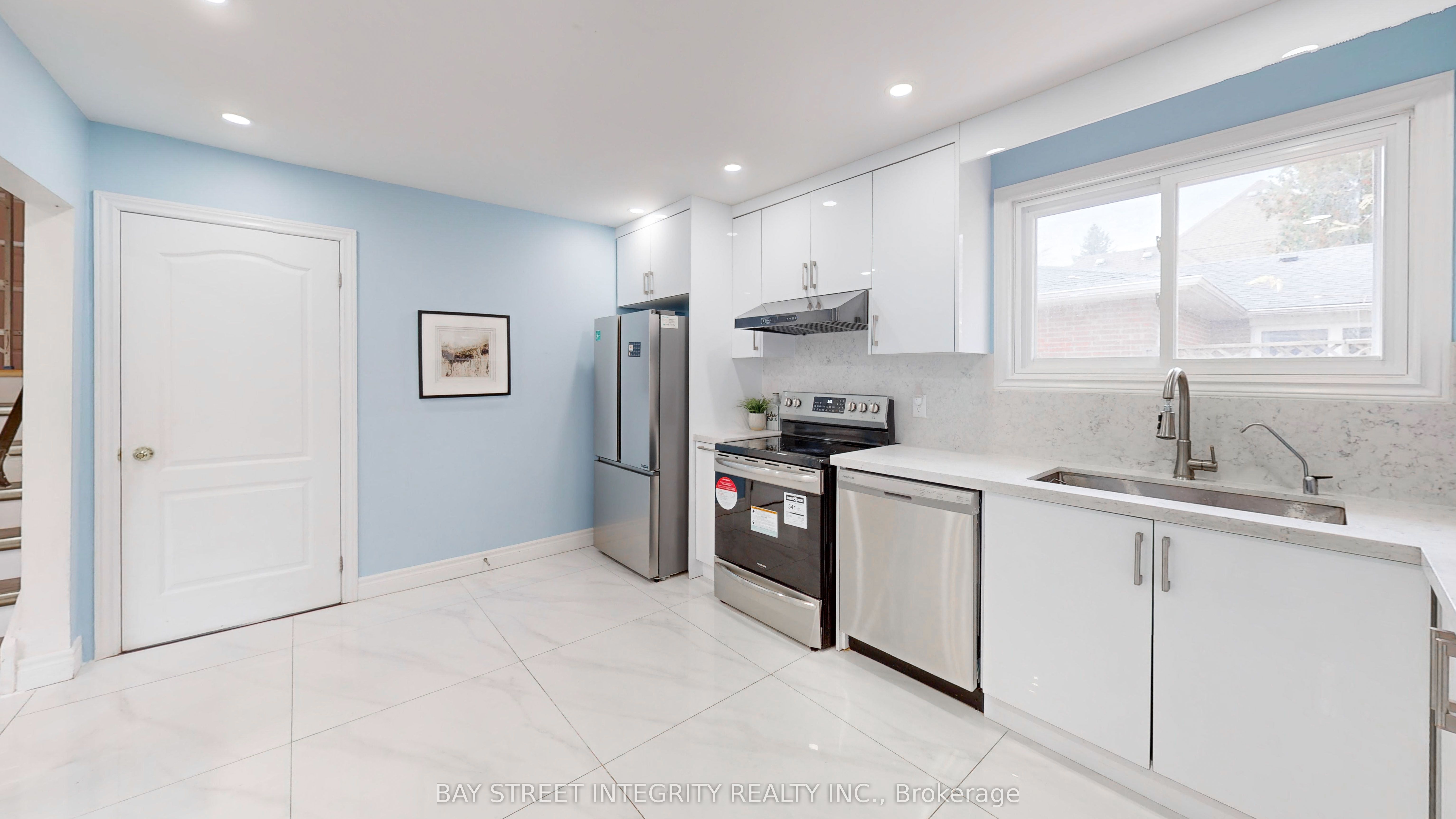 Photo 46 of 32 Markhaven Road, Markham, Unionville — HOMEH