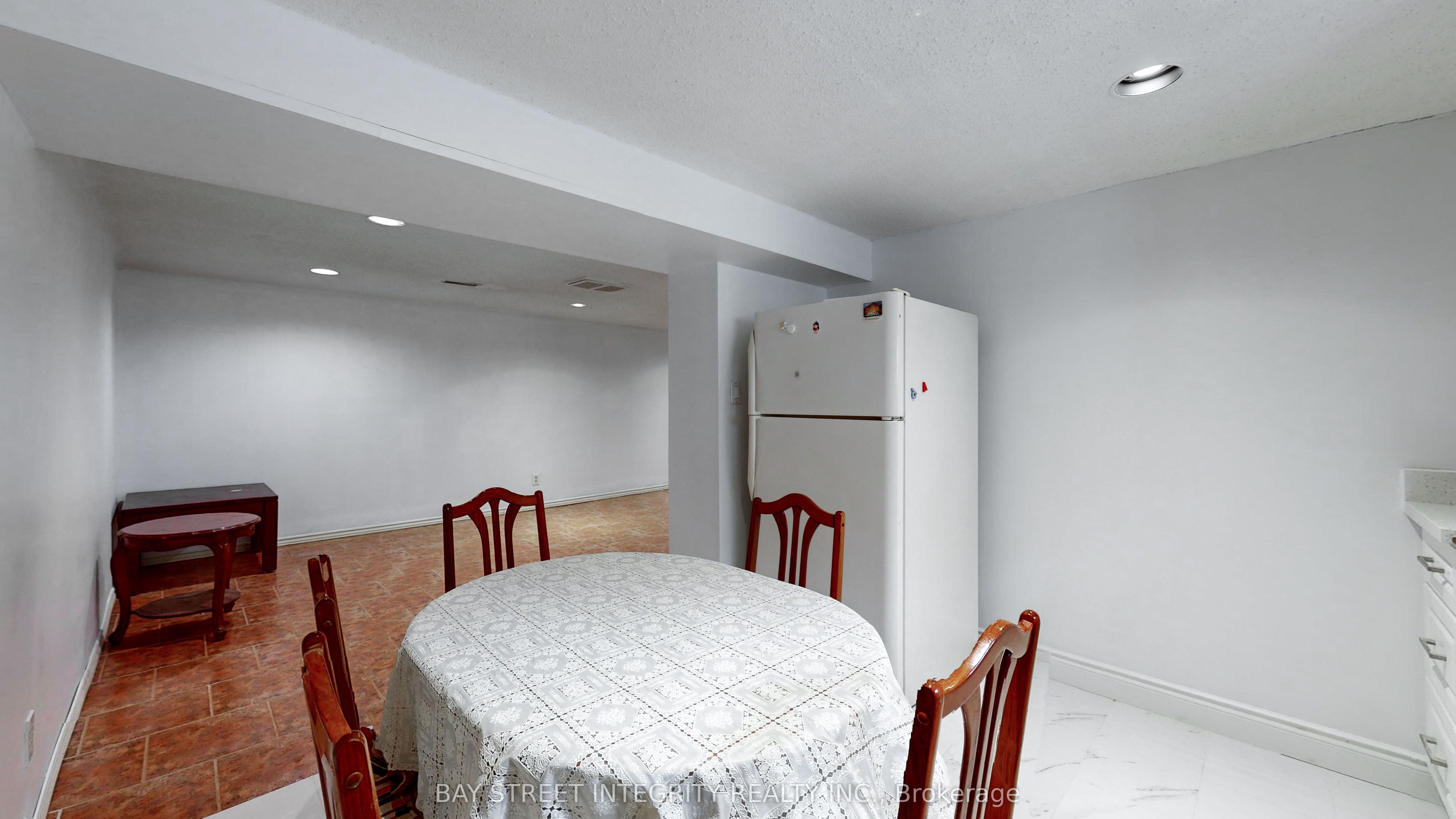 Photo 65 of 32 Markhaven Road, Markham, Unionville — HOMEH