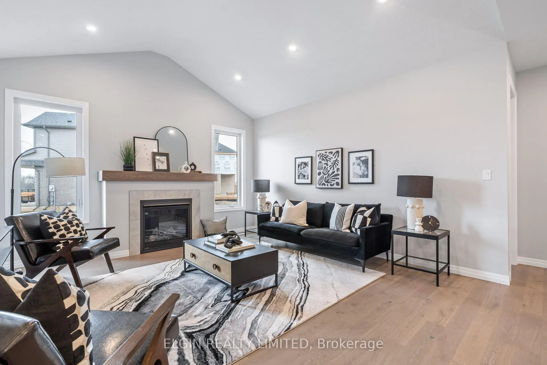 Photo 13 of 31 Hemlock Crescent, Aylmer — HOMEH