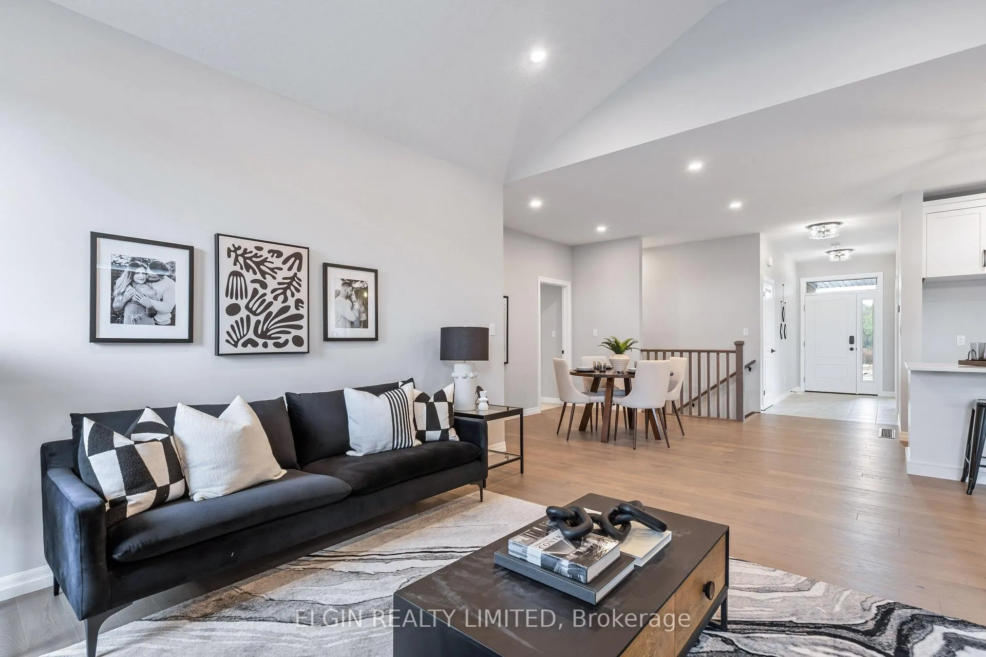 Photo 15 of 31 Hemlock Crescent, Aylmer — HOMEH