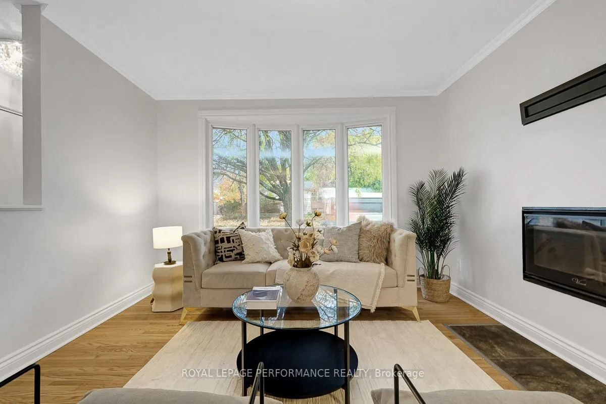 Photo 23 of 741 Eastvale Drive, Ottawa, Beacon Hill North — HOMEH