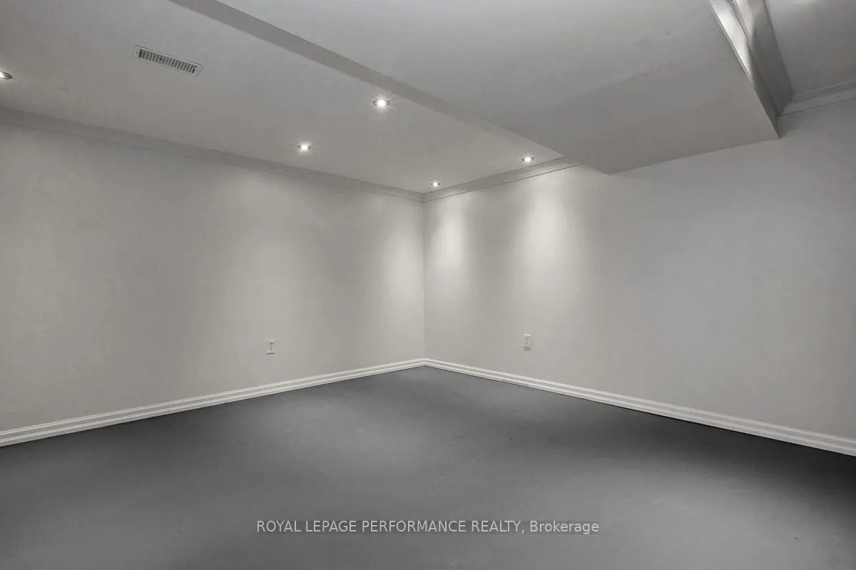 Photo 103 of 741 Eastvale Drive, Ottawa, Beacon Hill North — HOMEH