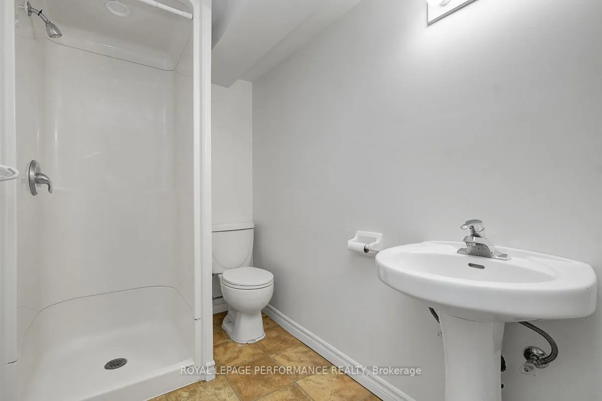 Photo 107 of 741 Eastvale Drive, Ottawa, Beacon Hill North — HOMEH
