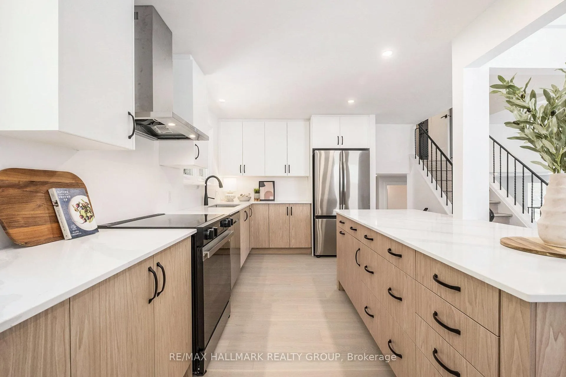 Photo 45 of 73 Westpark Drive, Ottawa, Blackburn Hamlet — HOMEH