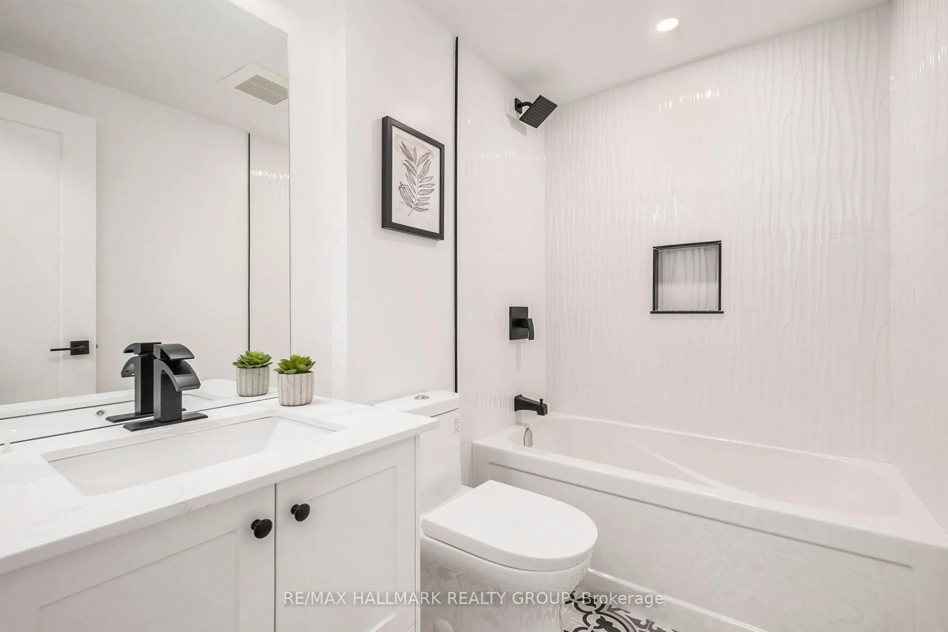 Photo 82 of 73 Westpark Drive, Ottawa, Blackburn Hamlet — HOMEH