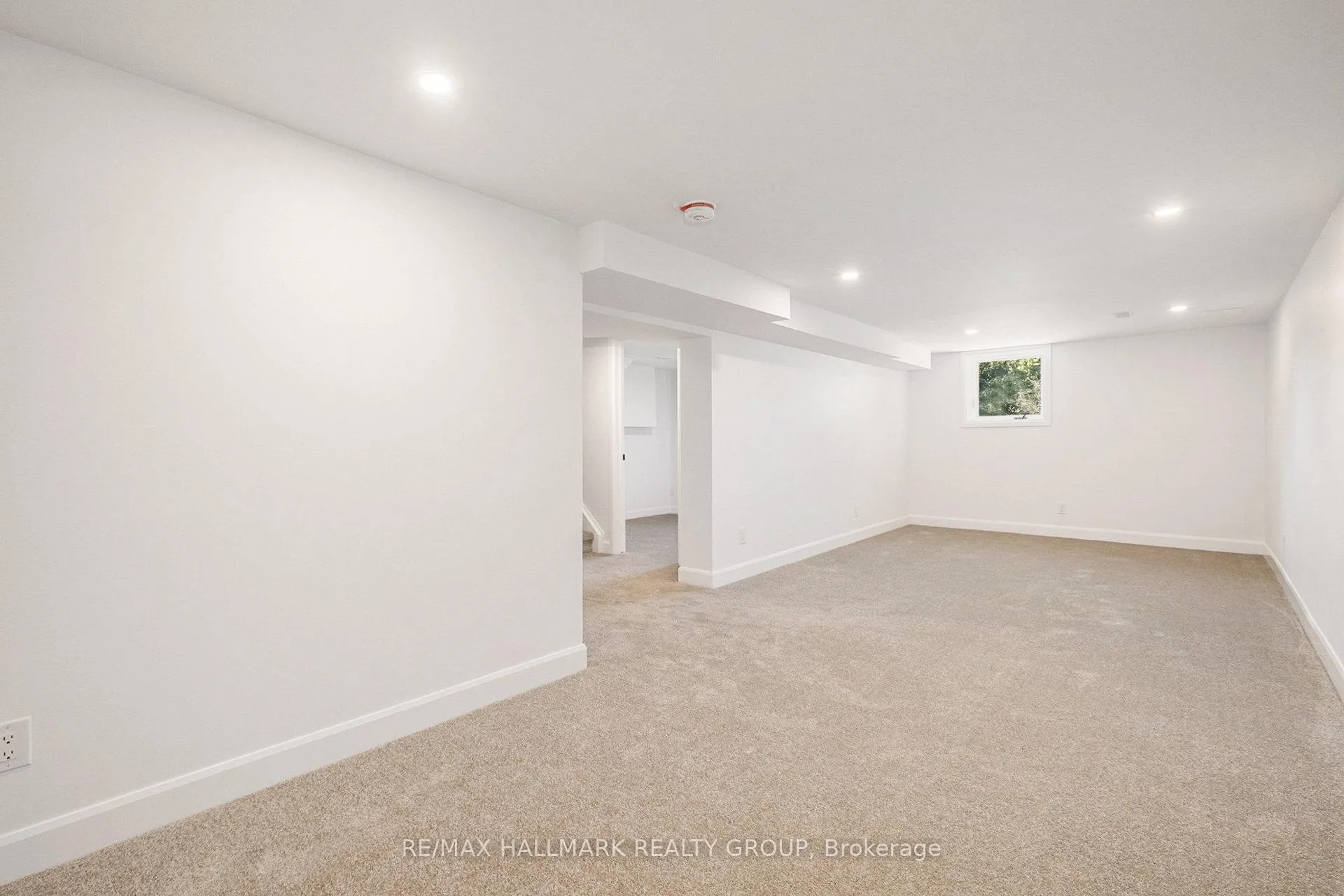 Photo 93 of 73 Westpark Drive, Ottawa, Blackburn Hamlet — HOMEH