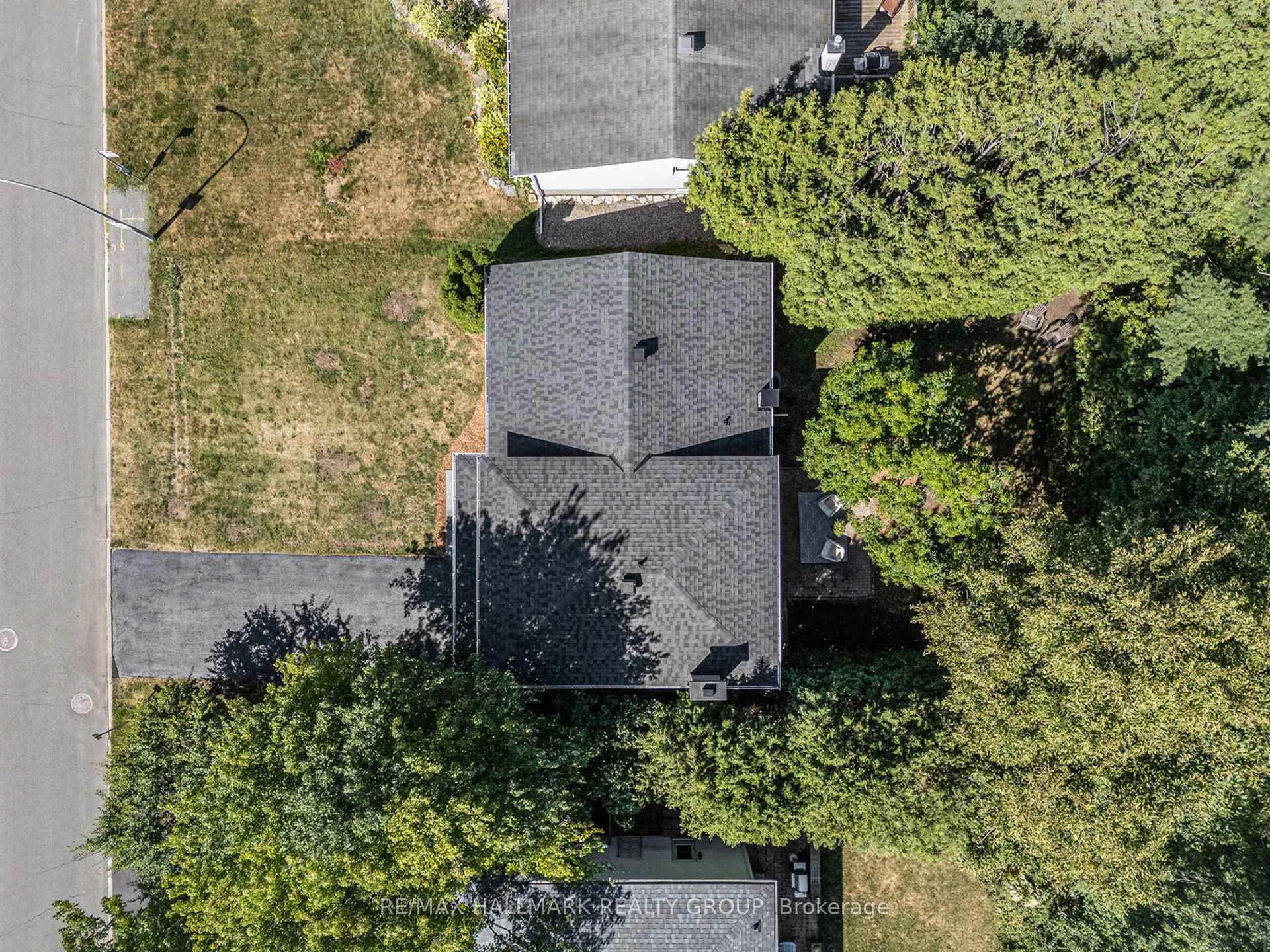 Photo 120 of 73 Westpark Drive, Ottawa, Blackburn Hamlet — HOMEH