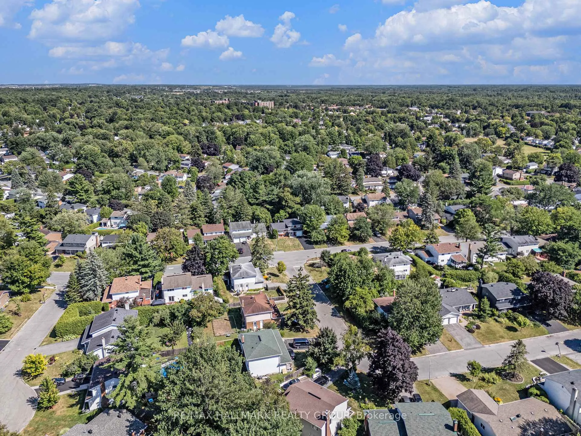 Photo 122 of 73 Westpark Drive, Ottawa, Blackburn Hamlet — HOMEH