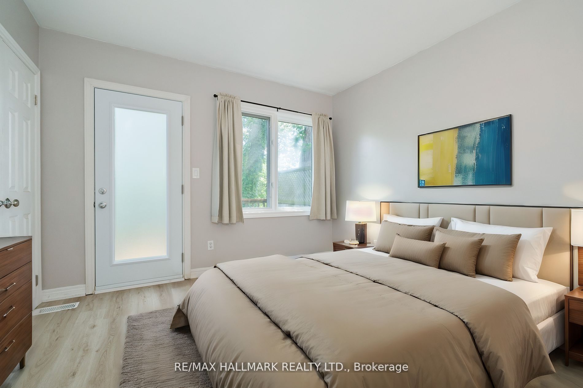 Photo 11 of Unit Upper, 37 West Avenue W, Toronto, South Riverdale — HOMEH