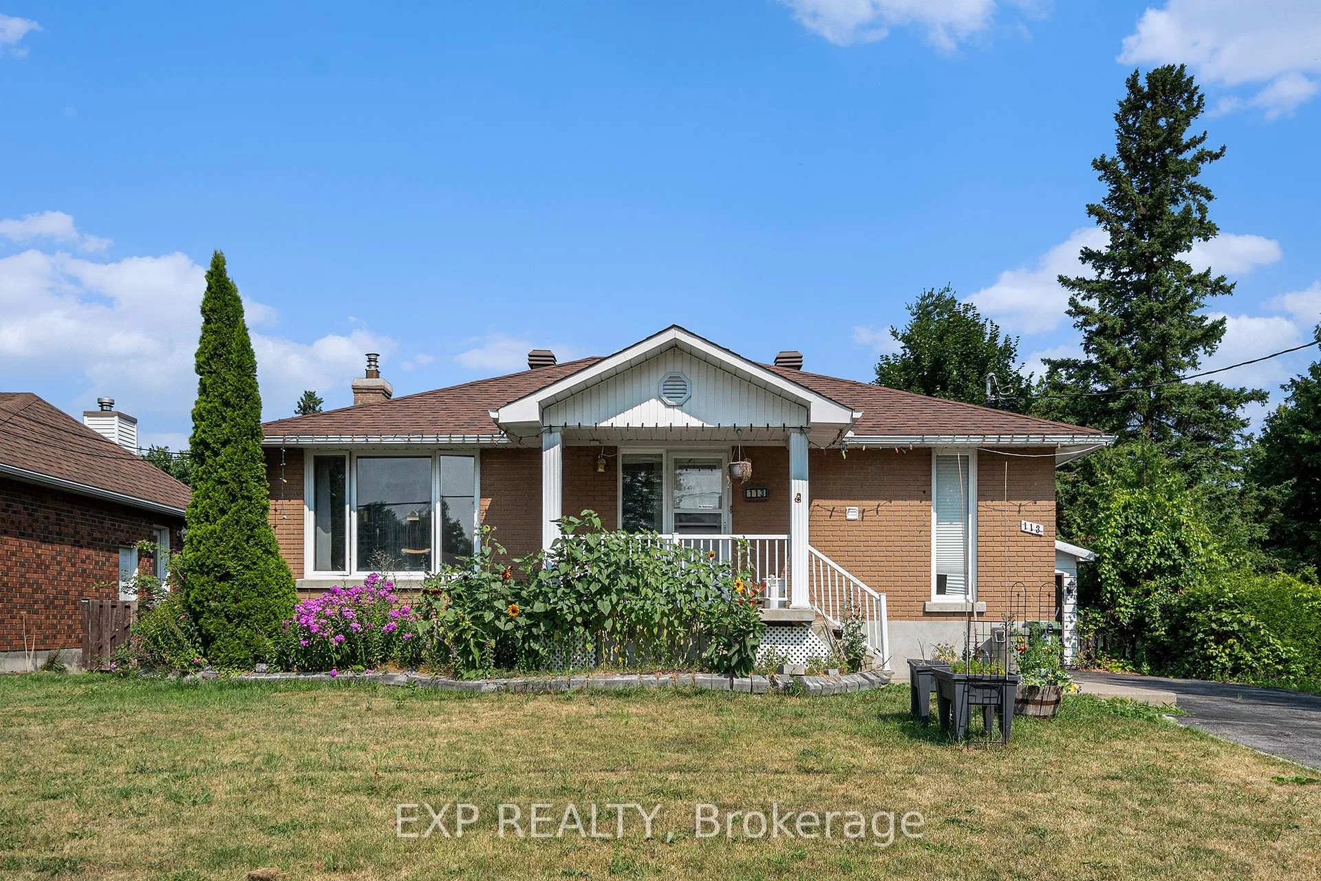 Photo 1 of 113 Ridgefield Crescent, Ottawa, Arbeatha Park — HOMEH