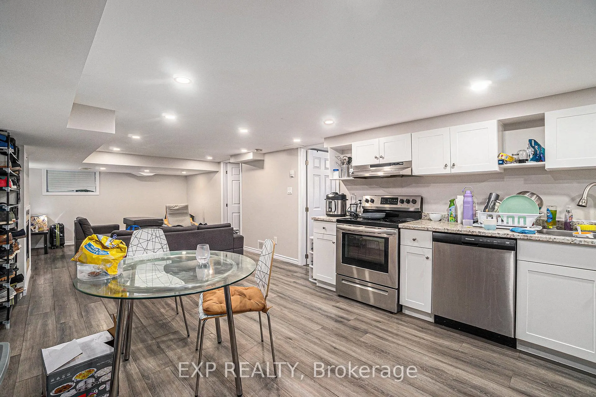 Photo 25 of 113 Ridgefield Crescent, Ottawa, Arbeatha Park — HOMEH