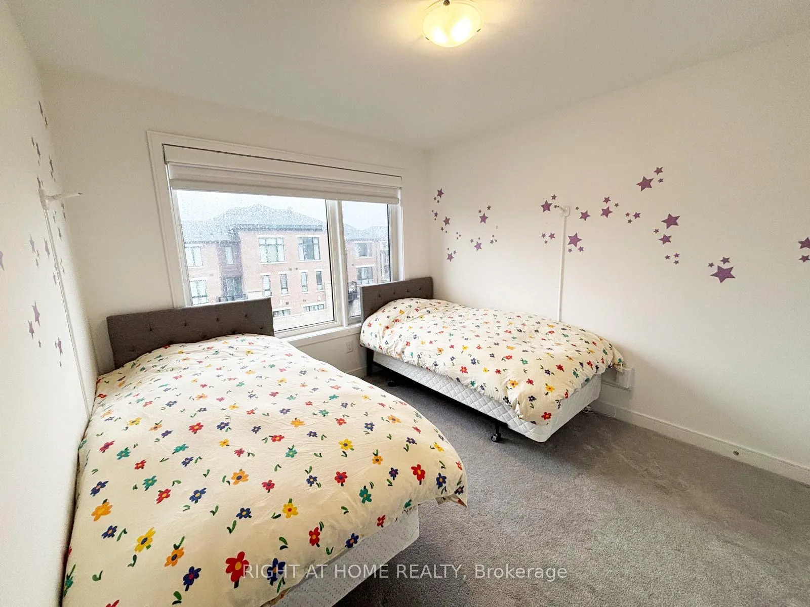 Photo 47 of 74 Blue Forest Crescent, Barrie, Innis-Shore — HOMEH