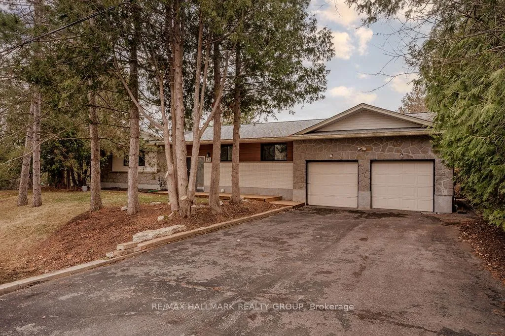 Photo 2 of Unit A, 42 Lytle Avenue, Ottawa, Cedar Hill/Orchard Estates — HOMEH