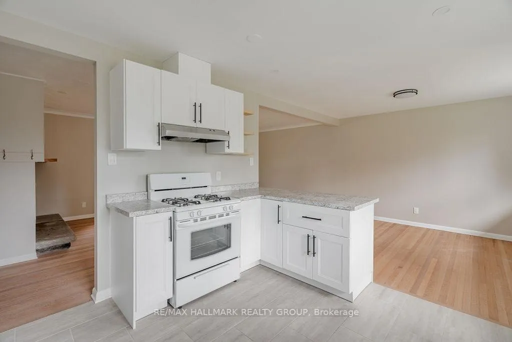 Photo 37 of Unit A, 42 Lytle Avenue, Ottawa, Cedar Hill/Orchard Estates — HOMEH