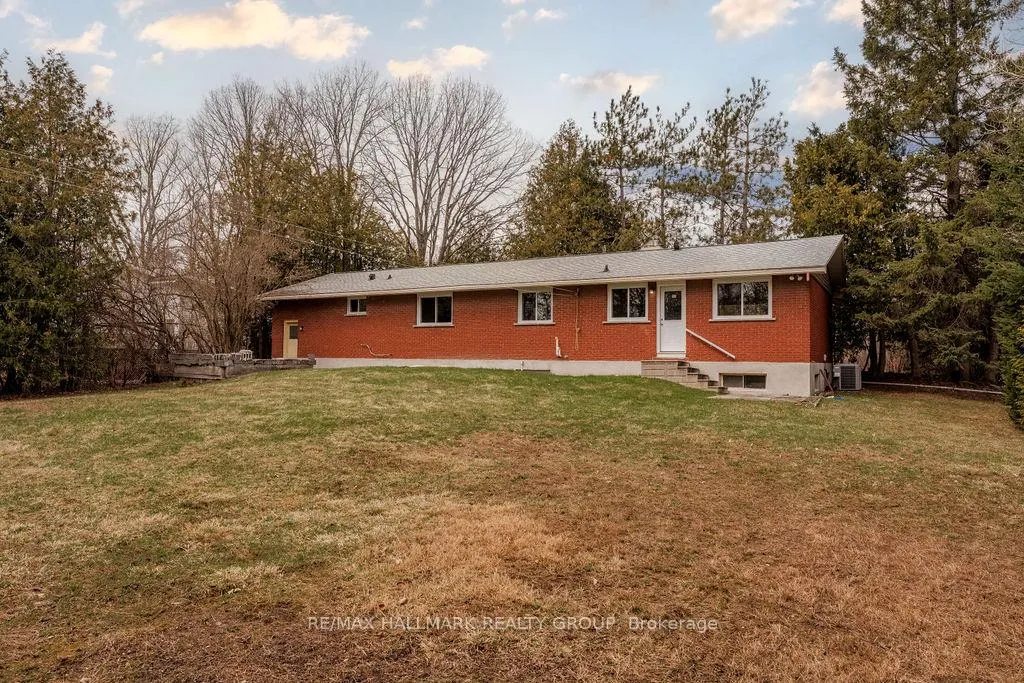 Photo 80 of Unit A, 42 Lytle Avenue, Ottawa, Cedar Hill/Orchard Estates — HOMEH