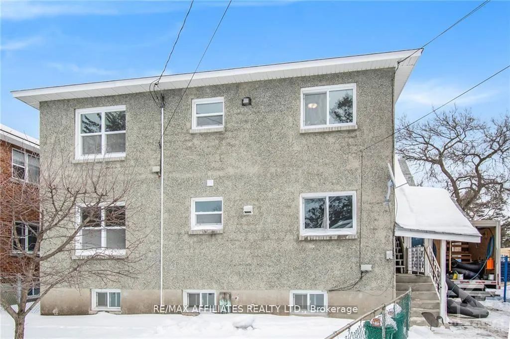 Photo 9 of Unit 1, 2486 Kaladar Avenue, Ottawa, Heron Park — HOMEH