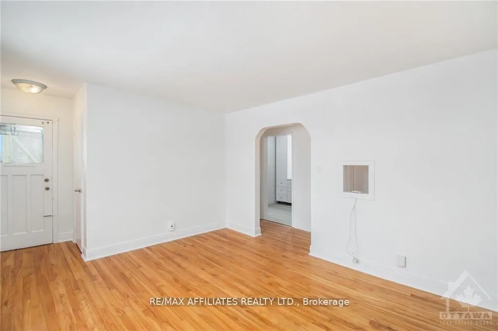 Photo 24 of Unit 1, 2486 Kaladar Avenue, Ottawa, Heron Park — HOMEH