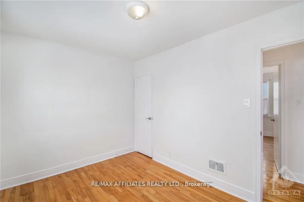 Photo 31 of Unit 1, 2486 Kaladar Avenue, Ottawa, Heron Park — HOMEH