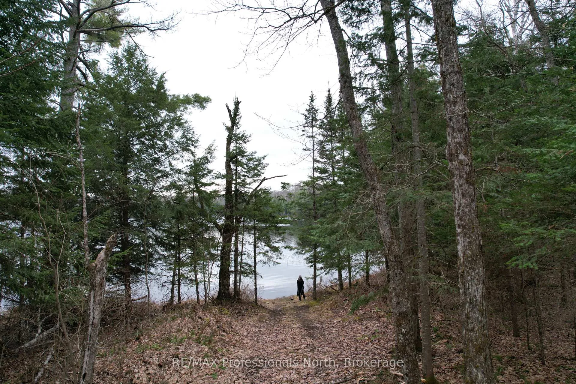 Photo 2 of 1022 Chetwynd Rd, Armour — HOMEH