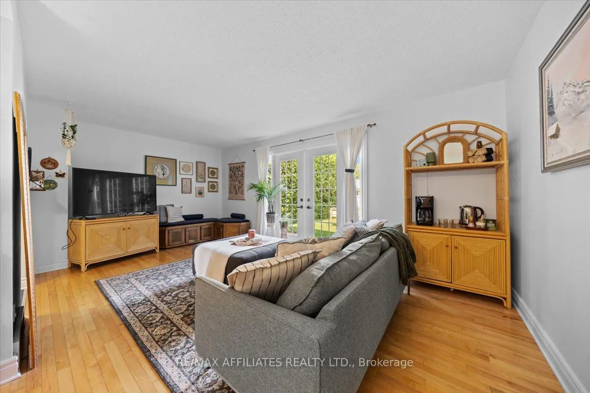 Photo 106 of 2530 Autumn Hill Crescent, Ottawa, Blackburn Hamlet (South) — HOMEH