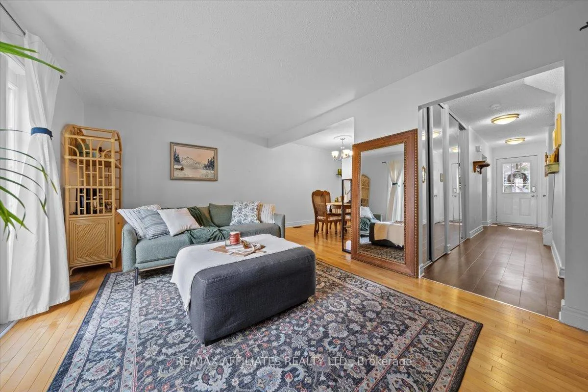 Photo 135 of 2530 Autumn Hill Crescent, Ottawa, Blackburn Hamlet (South) — HOMEH