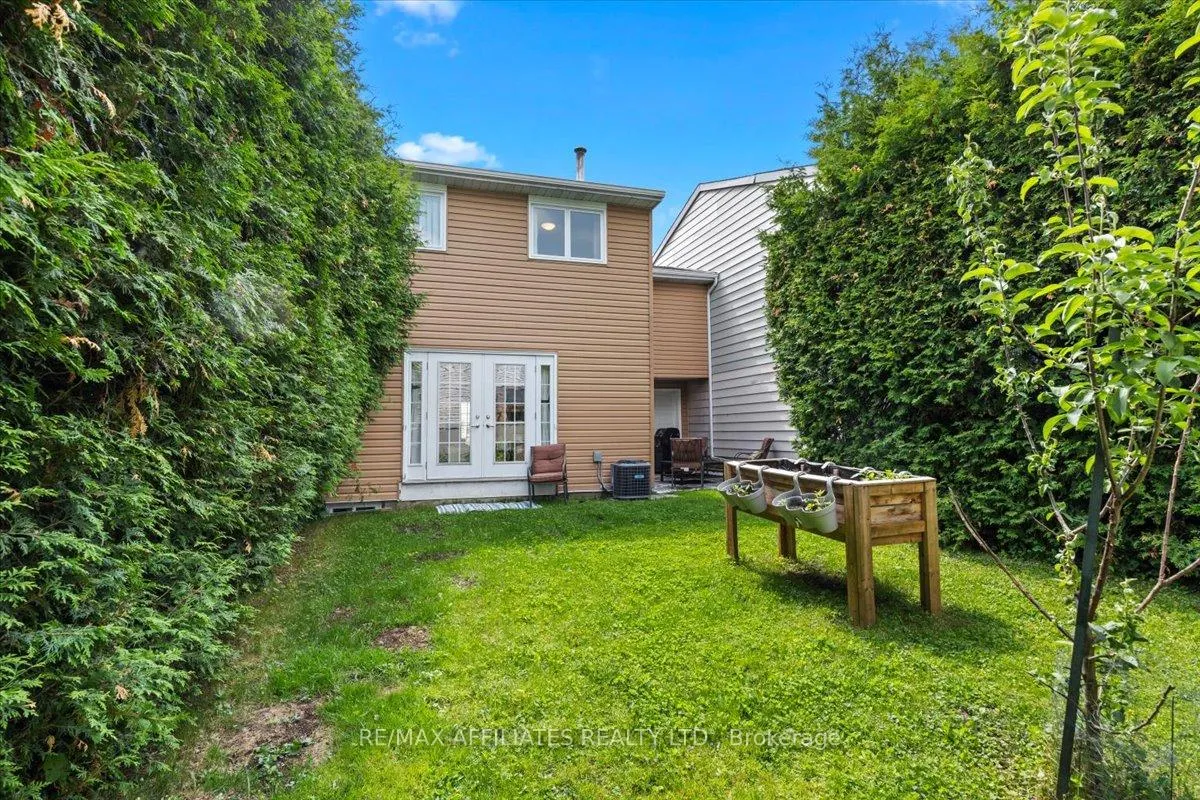 Photo 348 of 2530 Autumn Hill Crescent, Ottawa, Blackburn Hamlet (South) — HOMEH