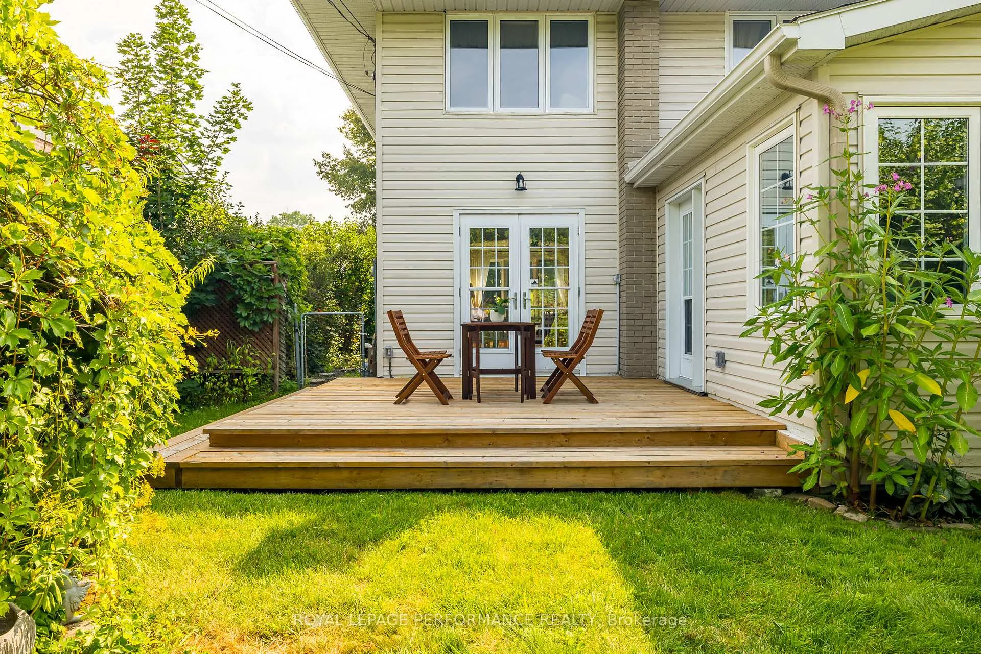 Photo 133 of 3038 Southmore Drive E, Ottawa, Riverside Park South — HOMEH