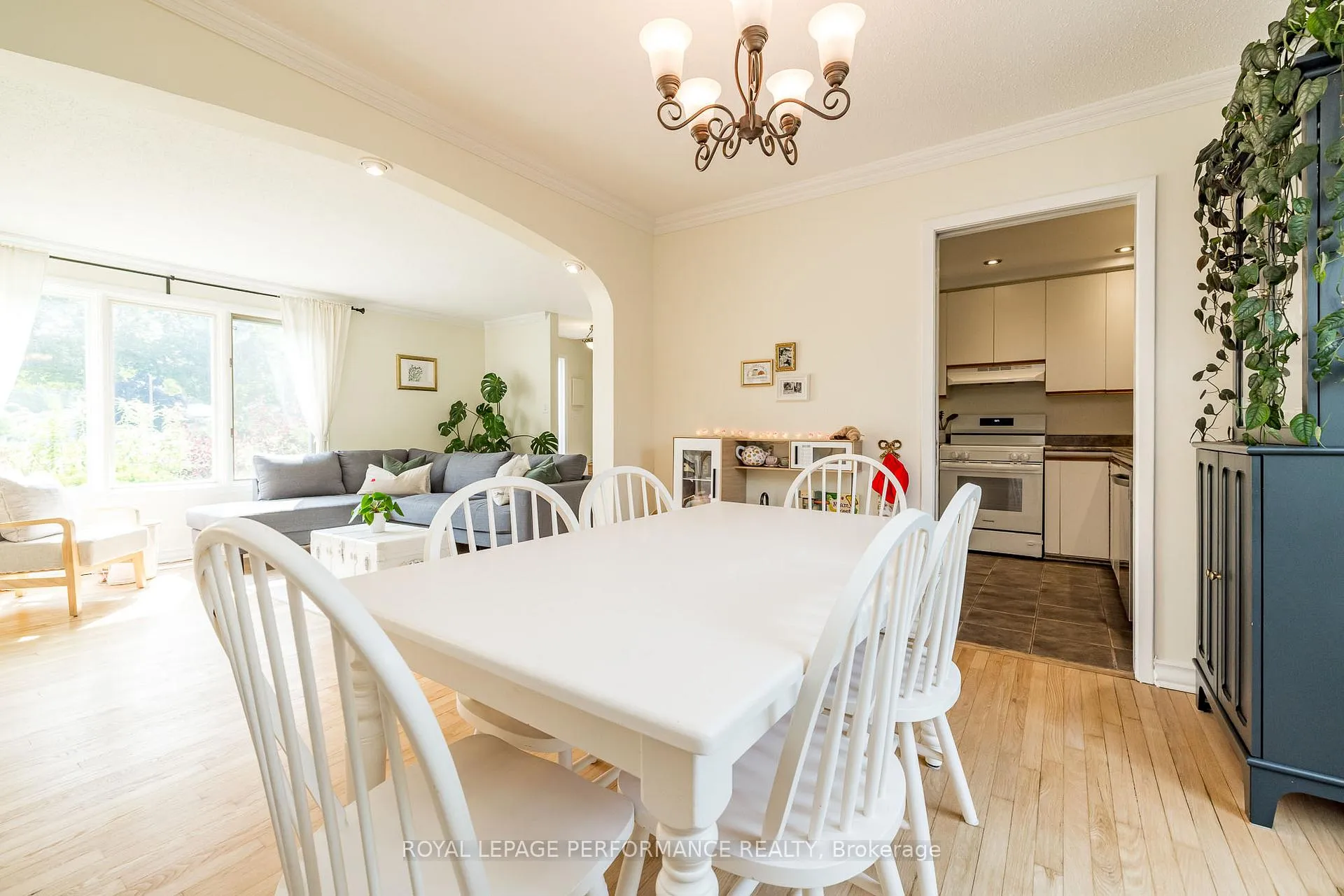 Photo 151 of 3038 Southmore Drive E, Ottawa, Riverside Park South — HOMEH