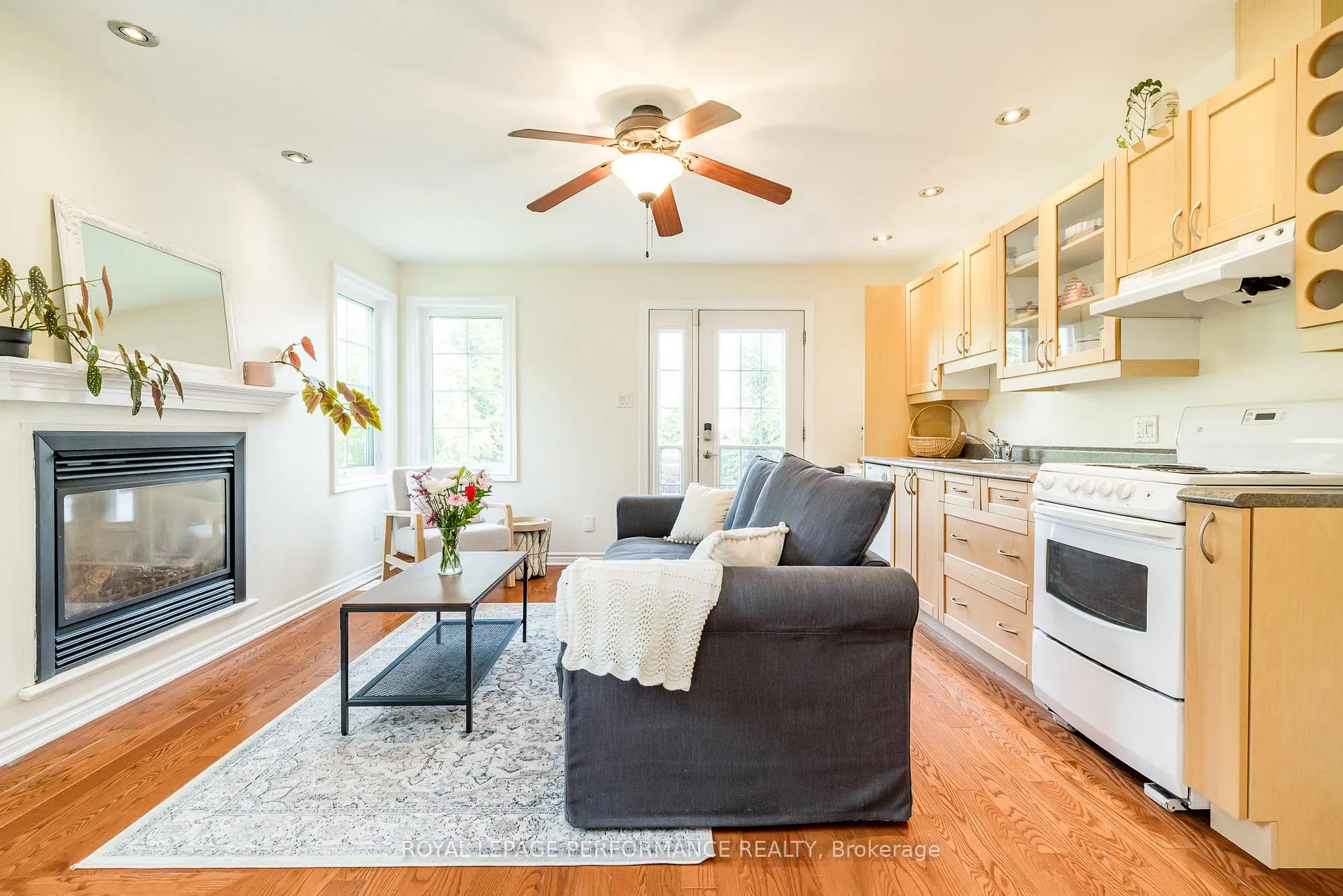 Photo 166 of 3038 Southmore Drive E, Ottawa, Riverside Park South — HOMEH
