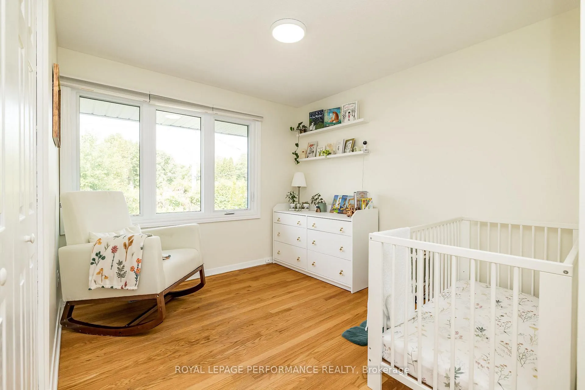 Photo 248 of 3038 Southmore Drive E, Ottawa, Riverside Park South — HOMEH