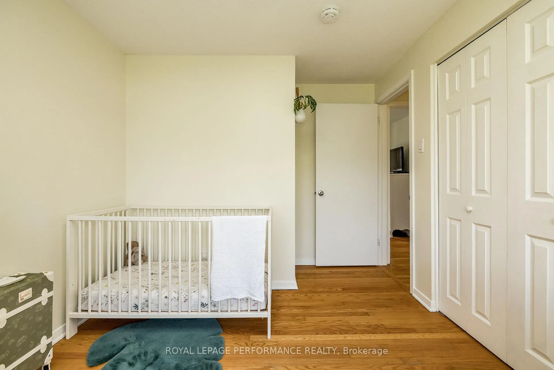 Photo 257 of 3038 Southmore Drive E, Ottawa, Riverside Park South — HOMEH