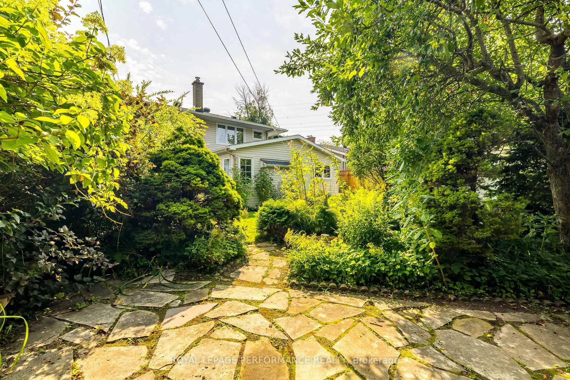 Photo 335 of 3038 Southmore Drive E, Ottawa, Riverside Park South — HOMEH